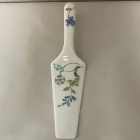 €€ Vintage Ceramic 10" Cake Pie Server Florals on White Japan