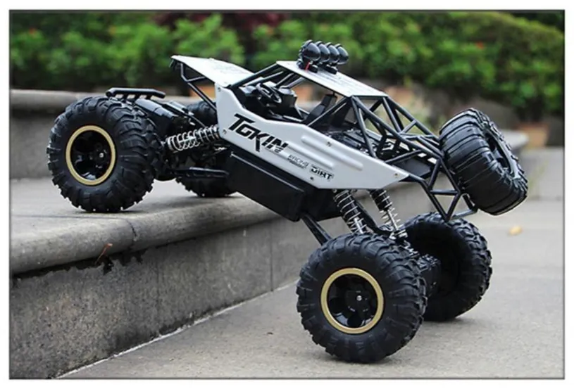 Dragon 2.4Ghz Remote Control 4WD Monster Truck