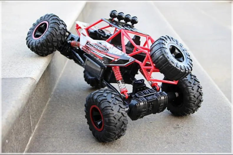 Dragon 2.4Ghz Remote Control 4WD Monster Truck