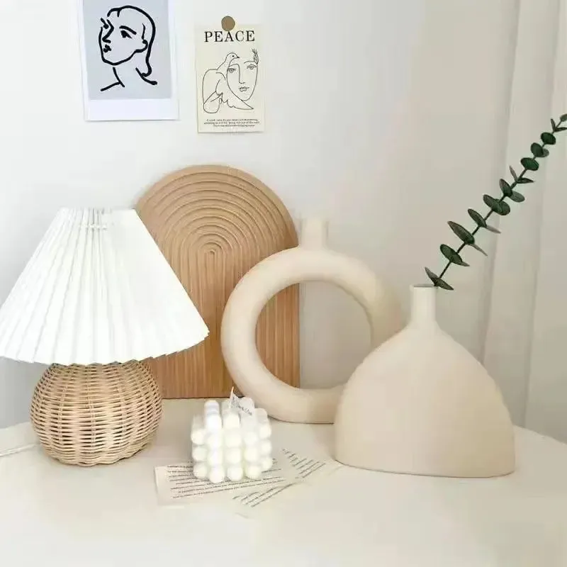 Nordic Simple Desktop Vase